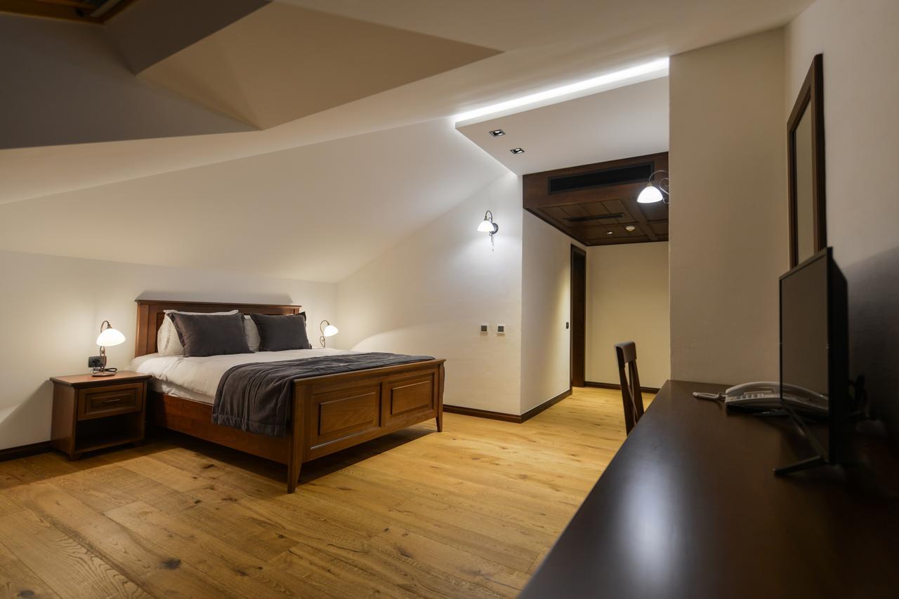 Hotel Barleti Prizren Esterno foto
